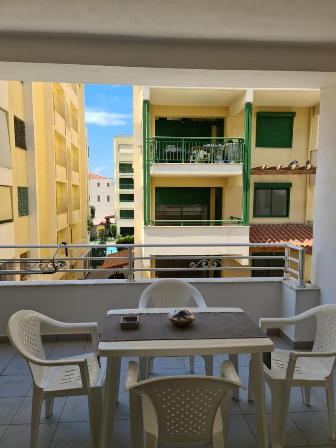 Seaside Apartment In Xilokastro - Selene By Booking Kottas Xylokastro Exteriör bild